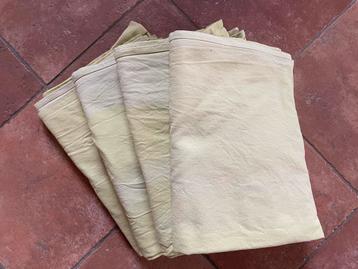 Gordijnen met lus - Gebruikt beschikbaar voor biedingen