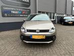 Volkswagen POLO 1.2 TSI Cross 90PK Navi,Clima,Cruise,Isofix,, Auto's, Stof, Gebruikt, Euro 6, 4 cilinders