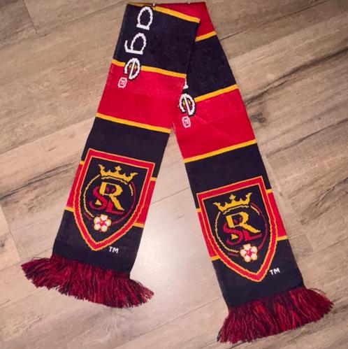 Voetbalsjaal Real Salt Lake x LifeVantage, Verzamelen, Sportartikelen en Voetbal, Zo goed als nieuw, Vaantje of Sjaal, Buitenlandse clubs