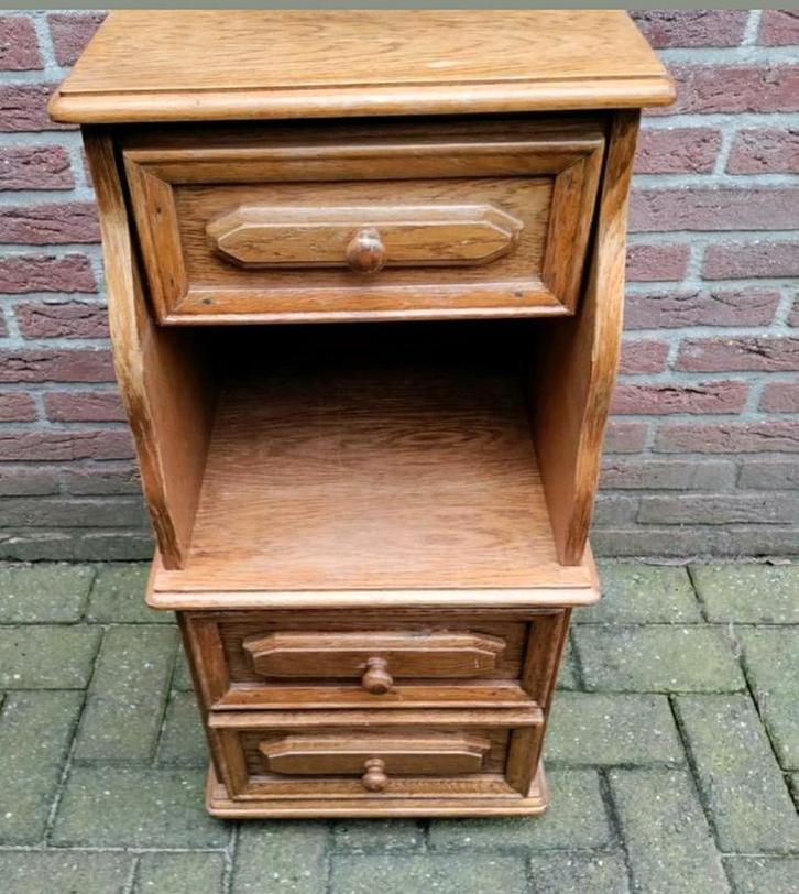 massief EIKEN kastje,3 laden,WandKastje,416,Ladenkast,wand, Huis en Inrichting, Kasten | Wandmeubels, Zo goed als nieuw, Minder dan 100 cm