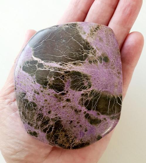 XXL Atlantasiet handsteen 256 gram!, Verzamelen, Mineralen en Fossielen, Mineraal, Verzenden