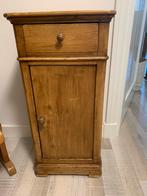 Frans grenen nachtkastje, Ophalen, Gebruikt, Minder dan 45 cm, 55 tot 70 cm