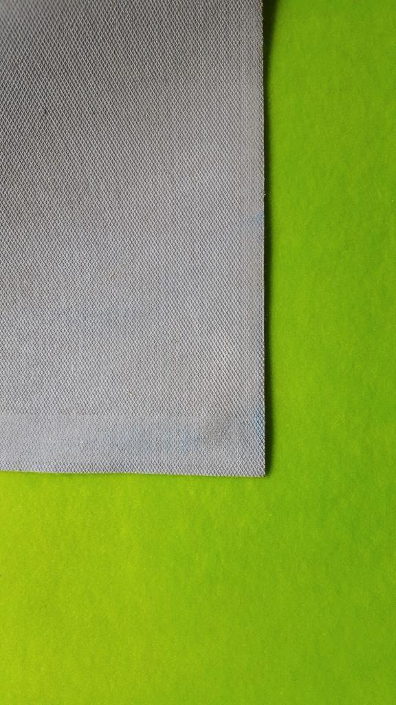 Tapijt diverse kleuren groen lichtgrijs donkerblauw bloemen, Huis en Inrichting, Stoffering | Vloerbedekking, Zo goed als nieuw