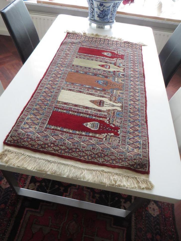 perzisch tapijt mooie kleuren, Antiek en Kunst, Antiek | Kleden en Textiel, Ophalen of Verzenden