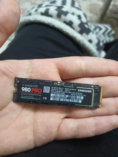 Samsung 980 PRO M.2 NVMe SSD (MZ-V8P1T0BW), 1TB, Computers en Software, Harde schijven, Zo goed als nieuw, Intern, SSD, Ophalen