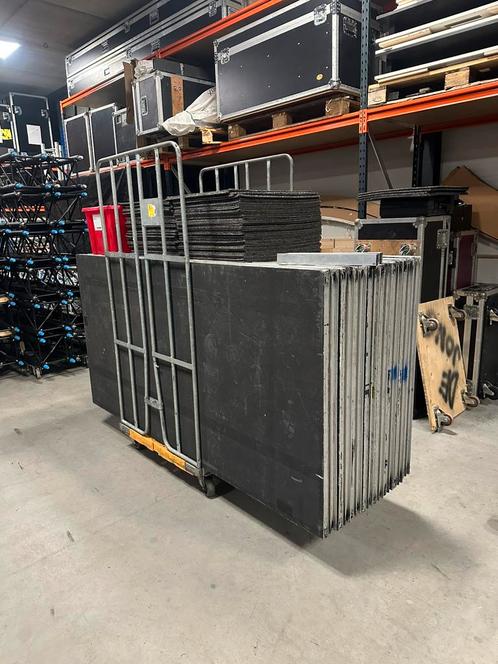 Podium delen 2x1 meter, Audio, Tv en Foto, Overige Audio, Tv en Foto, Gebruikt, Ophalen