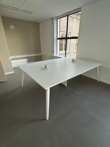 Design - Vergadertafel / tafel 320x160xH73 cm, 600 euro, 3st beschikbaar voor biedingen