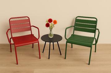  Moderne Metalen Loungeset – 2 Stoelen + Tafeltje beschikbaar voor biedingen