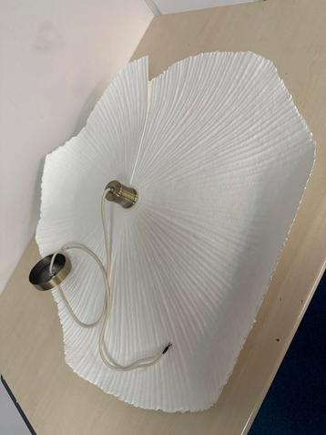 Grote Zara Lamp - Stijlvol Design beschikbaar voor biedingen