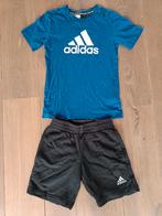 Adidas pak maat 128, Kinderen en Baby's, Kinderkleding | Maat 128, Ophalen of Verzenden, Zo goed als nieuw, Adidas, Jongen of Meisje