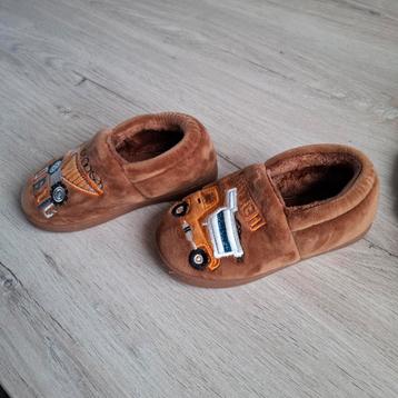 Pantoffels. beschikbaar voor biedingen