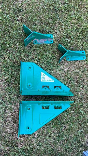 Gratis Jungle Gym schommrel speeltoestel balk houders beschikbaar voor biedingen