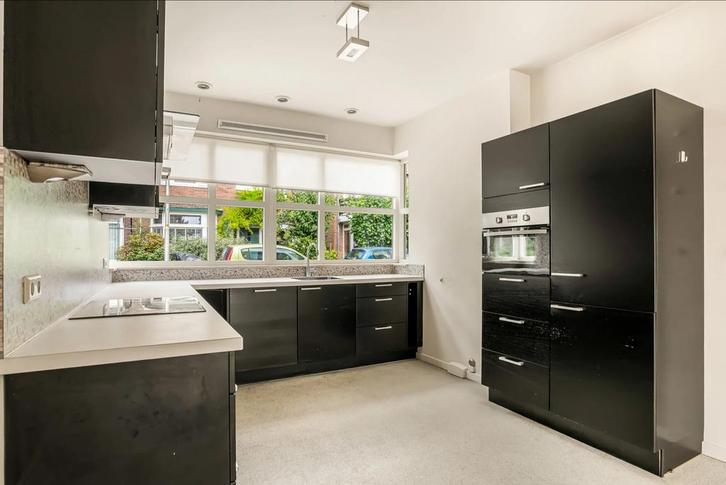 Zwarte L Keuken met Kastenwand & Apparatuur, Huis en Inrichting, Keuken | Complete keukens, Gebruikt, Enkelwandige keuken, Zwart