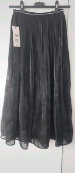 Zwarte Plooirok Maxi Midi Rok | Nieuw met Kaartje | One Size, Kleding | Dames, Rokken, Zwart, Nieuw, Ophalen of Verzenden, Miss & furs