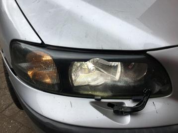 Volvo v70, Xenon glazen koplampen beschikbaar voor biedingen