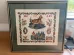 Antiek Kruissteek Borduurwerk 1886 Ingelijst Hond Vogel Kast, Antiek en Kunst, Verzenden