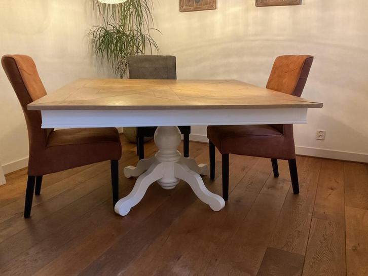 Eettafel 140/140, Huis en Inrichting, Tafels | Eettafels, Zo goed als nieuw, 100 tot 150 cm, 100 tot 150 cm, Vijf personen of meer