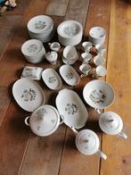 12delig servies in uitstekende staat, Huis en Inrichting, Keuken | Servies, Ophalen, Zo goed als nieuw, Aardewerk, Overige stijlen