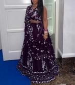 Prachtige Donkerpaarse Lehenga, Huwelijk, Ophalen of Verzenden, Zo goed als nieuw, Kleding