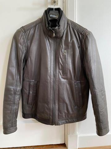 Hugo Boss leren jas 48 beschikbaar voor biedingen