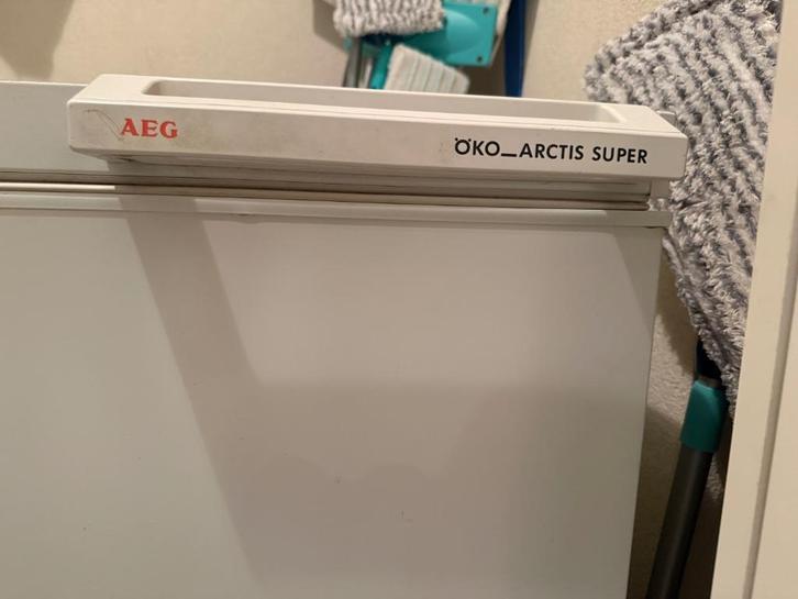 Vrieskist AEG, Huis en Inrichting, Keuken | Keukenbenodigdheden, Gebruikt, Ophalen