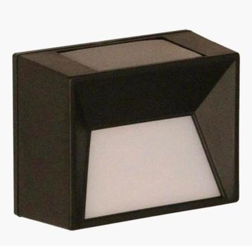 2 stuks Solar hybrid intelligent wandlamp Maryland 15LM  

 beschikbaar voor biedingen