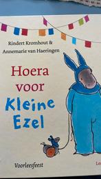 Rindert Kromhout - Hoera voor Kleine Ezel, Boeken, Rindert Kromhout, Ophalen of Verzenden, Fictie algemeen, Zo goed als nieuw