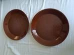 2 Arabia Kilta bruine borden, Huis en Inrichting, Keuken | Servies, Gebruikt, Keramiek, Ophalen of Verzenden, Bord(en)