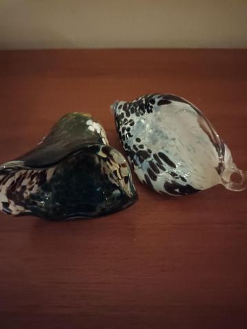 2x glas object 1x ei en 1x vogel/pinquin beschikbaar voor biedingen