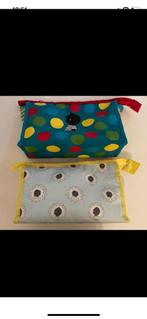 Toilettas Jip & Janneke, 2 verschillende, apart te koop, Sieraden, Tassen en Uiterlijk, Ophalen of Verzenden, Zo goed als nieuw