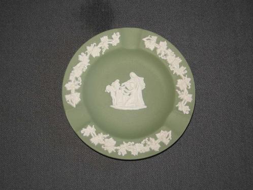 Wedgwood Jasperware groen, asbakje, Antiek en Kunst, Antiek | Keramiek en Aardewerk, Ophalen of Verzenden