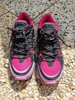 MCQ Sneakers Maat 43 - Zwart/Roze, MCQ, Zwart, Ophalen of Verzenden, Sneakers of Gympen