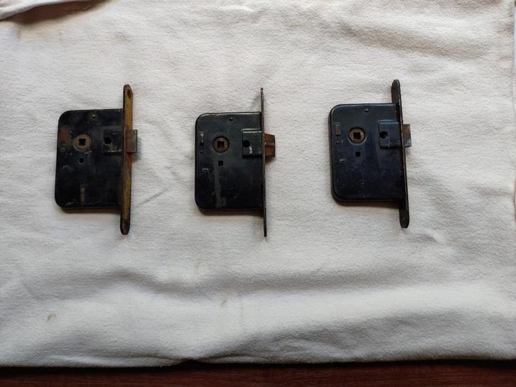 3 vintage loopsloten van Nemef, Doe-het-zelf en Verbouw, Hang- en Sluitwerk, Gebruikt, Slot, IJzer, Ophalen of Verzenden