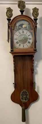 Friesche klok antiek, Ophalen