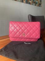 Pink WOC wallet on chain, Ophalen of Verzenden, Schoudertasje, Roze, Zo goed als nieuw