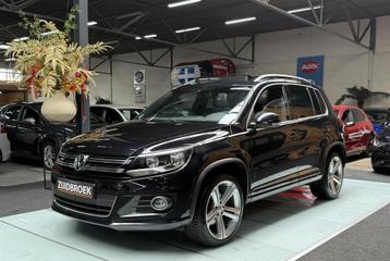 Volkswagen Tiguan 2.0 TSI 75DKM 4Motion Pano Leer Clima Trek beschikbaar voor biedingen