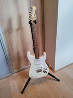 Fender Squier Stratocaster by Fender, Muziek en Instrumenten, Ophalen, Zo goed als nieuw, Solid body, Overige merken