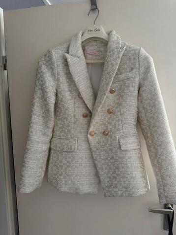 Blazer beschikbaar voor biedingen