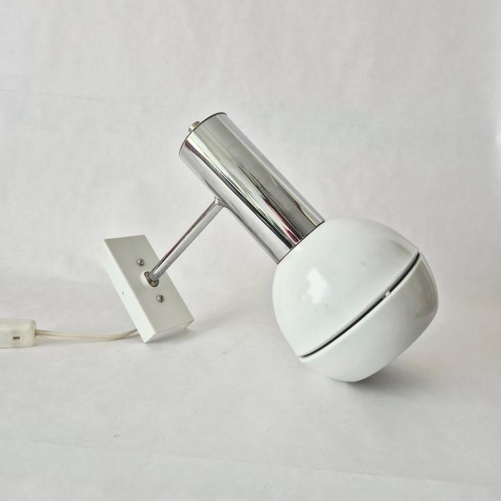 Wilko wandlamp wit | Vintage eyeball wandlamp, Huis en Inrichting, Lampen | Wandlampen, Gebruikt, Metaal, Verzenden