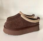 Uggs tazz Donkerbruin Maat 36, Kleding | Dames, Schoenen, Ophalen of Verzenden, Zo goed als nieuw, Bruin, Pantoffels of Sloffen