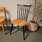 Scandinavische Stoel Spijlenstoel Tapiovaara stijl