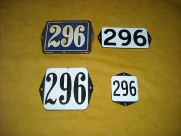 oud emaille huisnummer 296 ook 297 298 299 300 301 302 303 4 beschikbaar voor biedingen