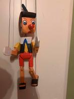 Houten Pinokkio Marionet, Ophalen