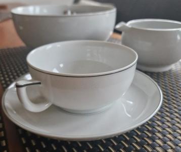 Restant servies Arzberg City Creativ Black Line beschikbaar voor biedingen