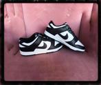 Nike Dunk Low – Panda (Zwart/Wit) – Maat 43 – Nieuw, Kleding | Heren, Schoenen, Zwart, Nike, Nieuw, Ophalen of Verzenden