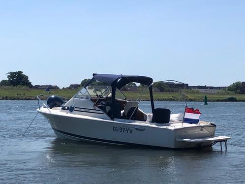 Riva Bahia Mar, Watersport en Boten, Speedboten, Gebruikt, 6 meter of meer, Benzine, 200 pk of meer, Polyester, Binnenboordmotor