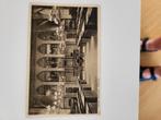 Prentbriefkaart interieur statenzaal in Zwolle, Verzamelen, Foto's en Prenten, Ophalen of Verzenden, Voor 1940, Zo goed als nieuw