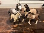 Schleich 2 paarden en 2 veulens, Ophalen of Verzenden, Zo goed als nieuw