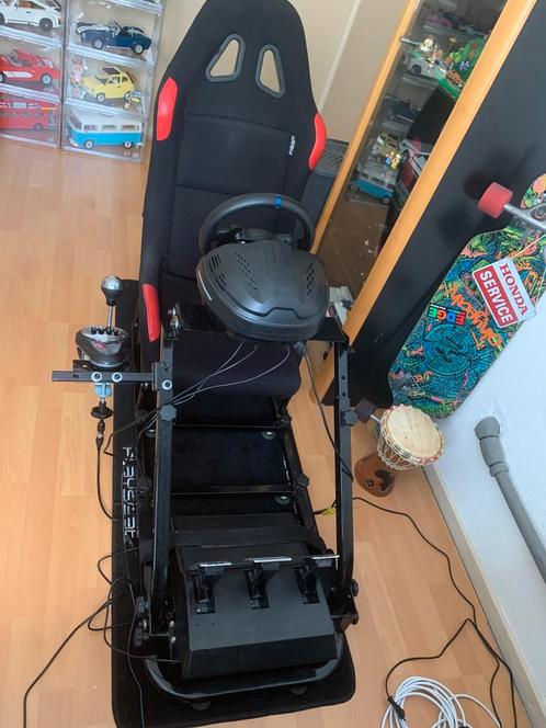 Playseat met stuur,pedalen en add on shifter, Spelcomputers en Games, Spelcomputers | Overige Accessoires, Zo goed als nieuw, Ophalen