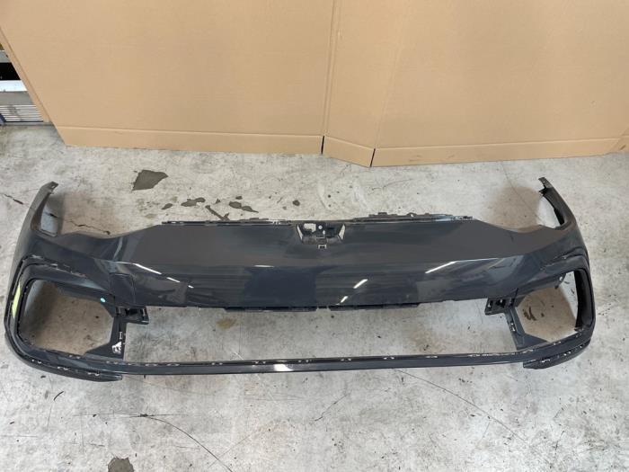 Voorbumper van een Volkswagen Golf, Auto-onderdelen, Carrosserie en Plaatwerk, Bumper, Volkswagen, Gebruikt, 3 maanden garantie